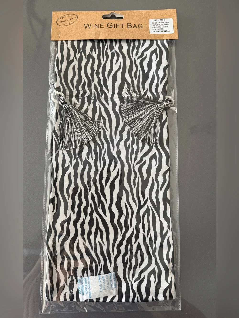 🆕Animal Print Wine Gift Bags - Set of 4 Sealed